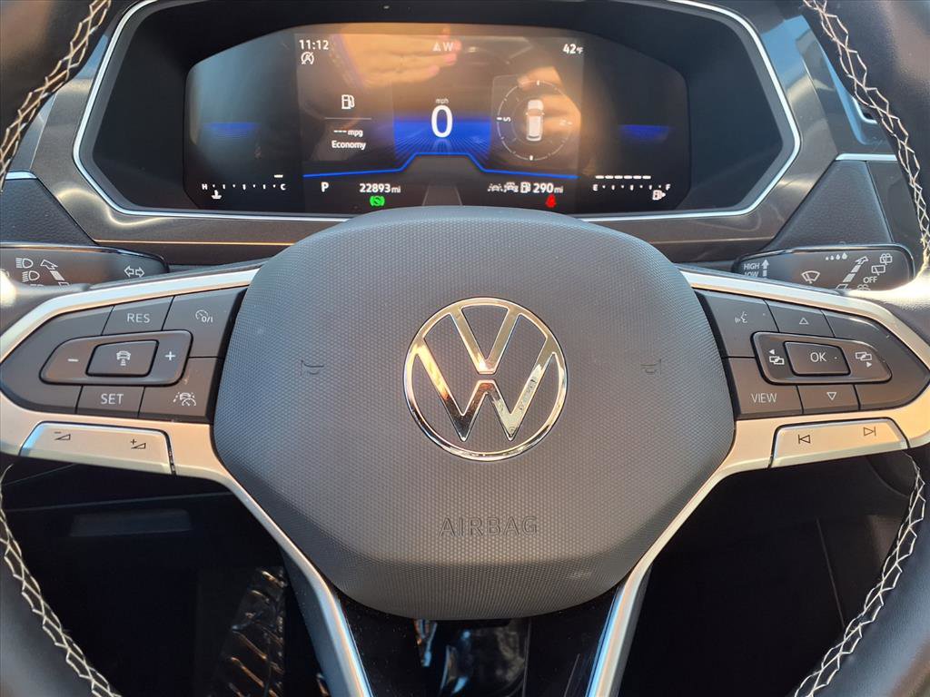 Used 2024 Volkswagen Tiguan Wolfsburg Edition image 12