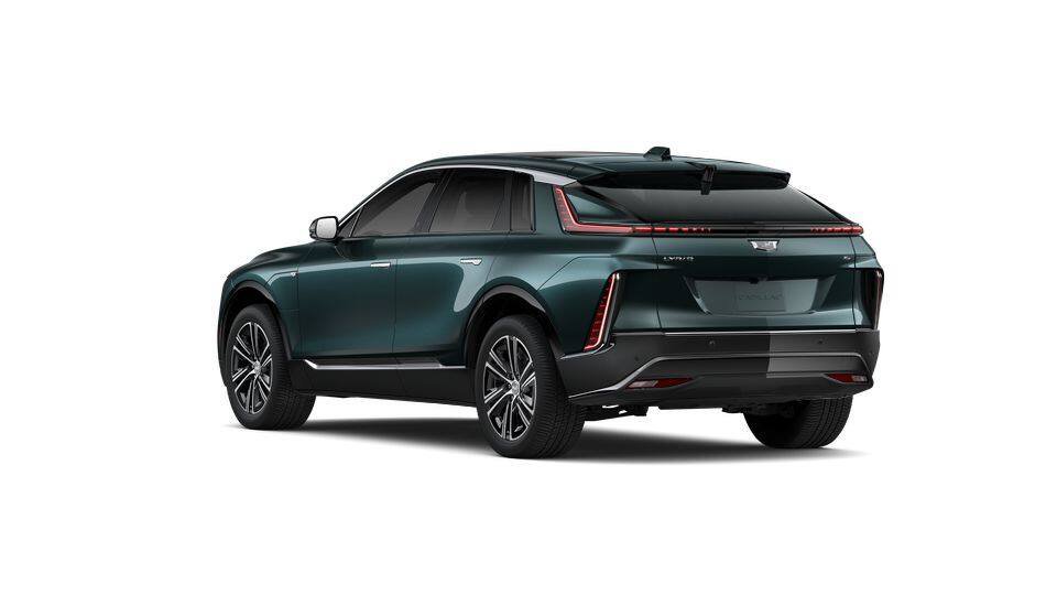 New 2027 Cadillac Lyriq Luxury w/ LPO, Floor Liner Package AWD/4WD image 7