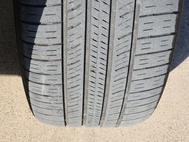 Used 2024 Volkswagen Atlas Cross Sport SE image 19