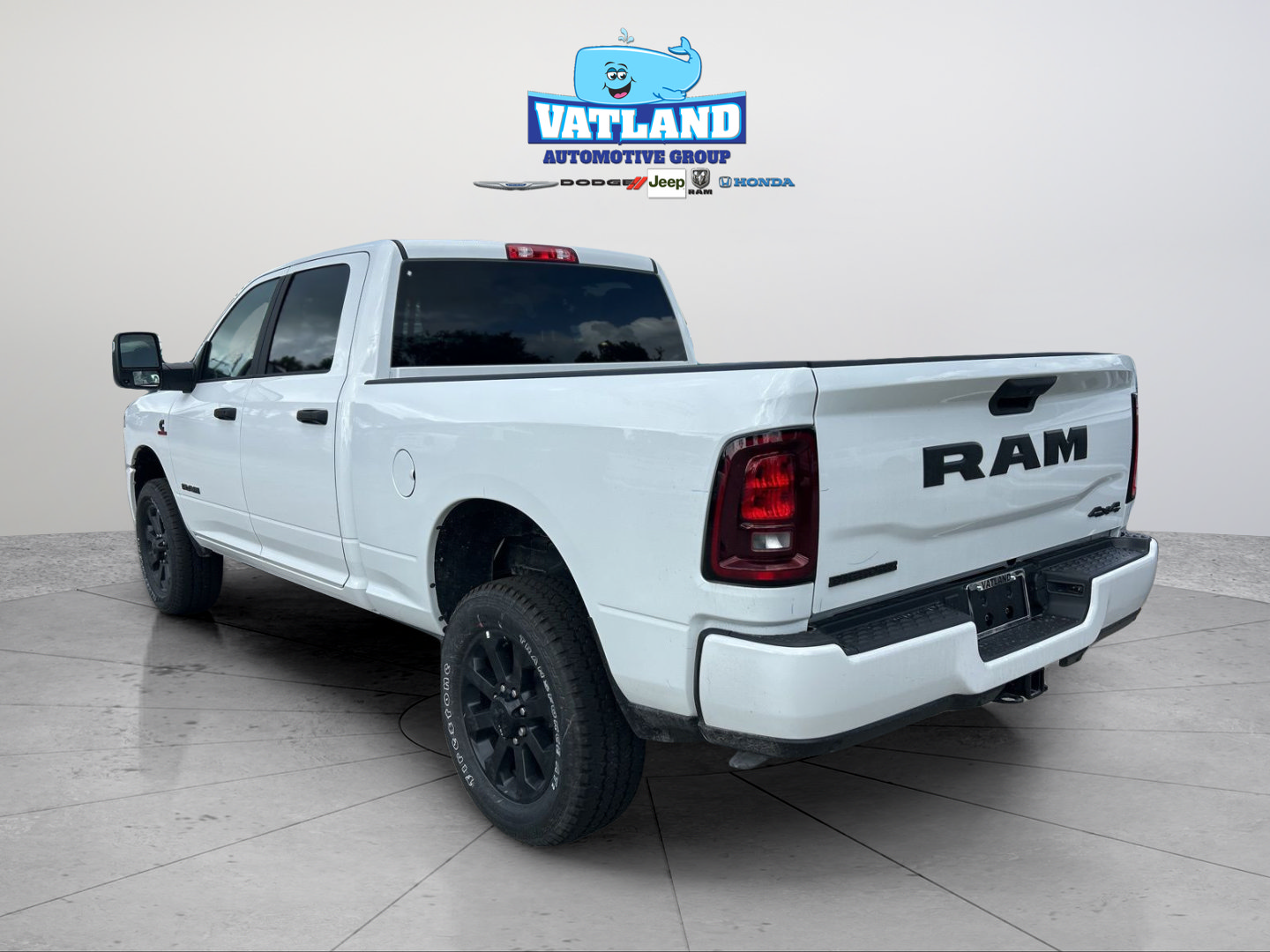 New 2026 RAM 2500 Big Horn AWD/4WD image 3