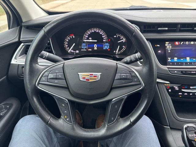 Used 2019 Cadillac XT5 Premium Luxury w/ Driver Assist Package image 30