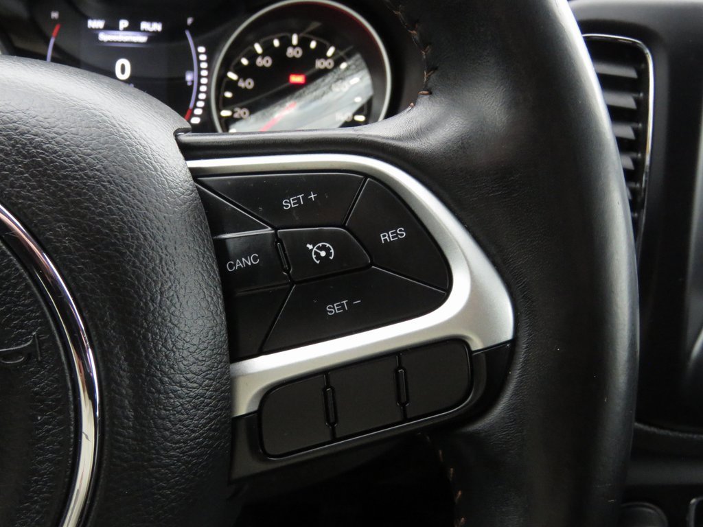 Used 2019 Jeep Compass Latitude image 23