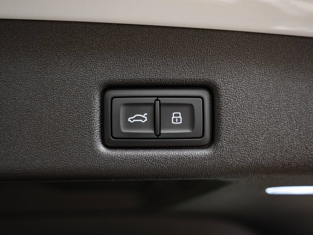 New 2026 Audi Q5 Premium Plus AWD/4WD image 23