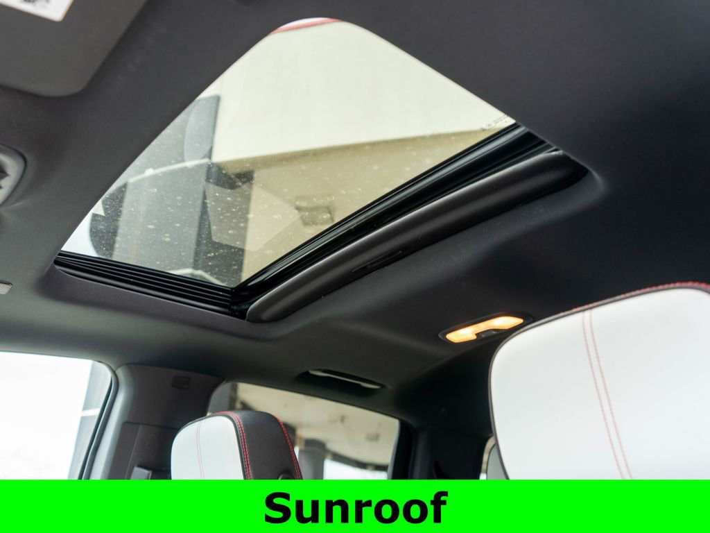 Used 2024 GMC Canyon AT4X AWD/4WD image 12