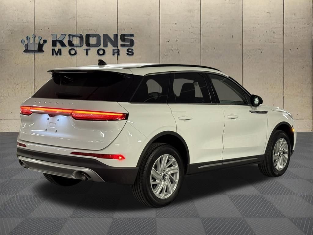 New 2026 Lincoln Corsair Premiere FWD image 4