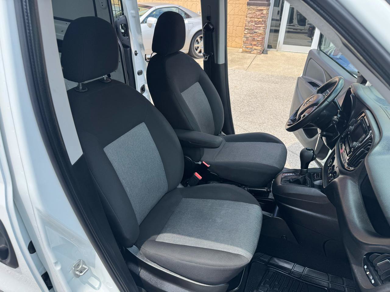 Used 2019 RAM ProMaster City Tradesman SLT FWD image 17
