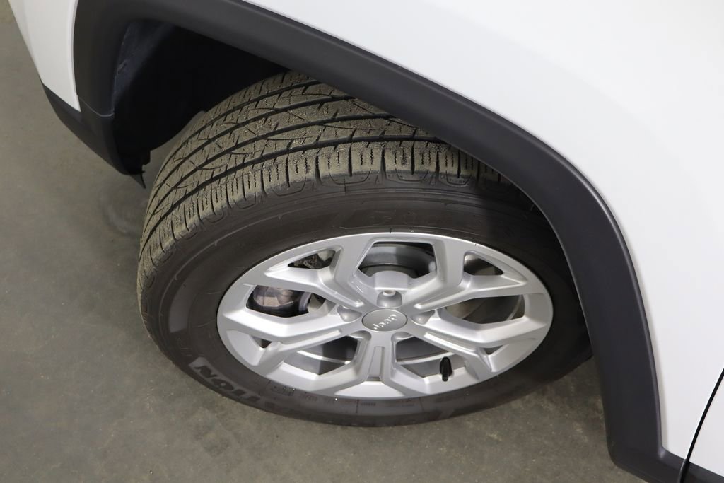 Used 2024 Jeep Compass Sport AWD/4WD image 42