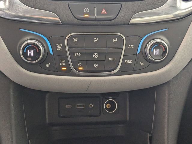 Used 2023 Chevrolet Equinox LT w/ Driver Convenience Package image 22