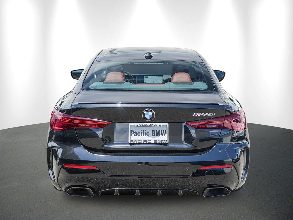 Used 2026 BMW M440i Coupe RWD image 5