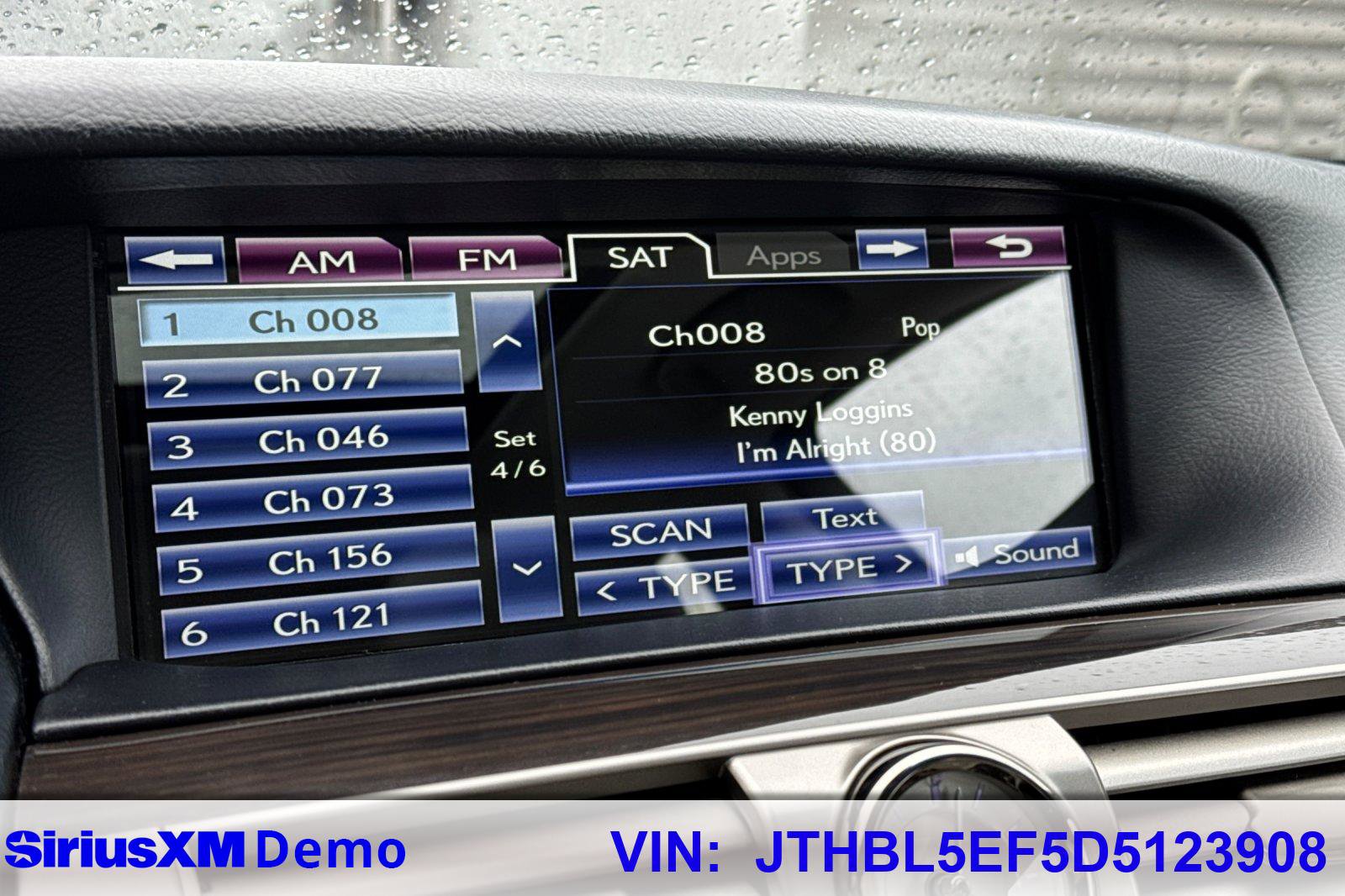 Used 2013 Lexus LS 460 w/ Comfort Pkg image 28