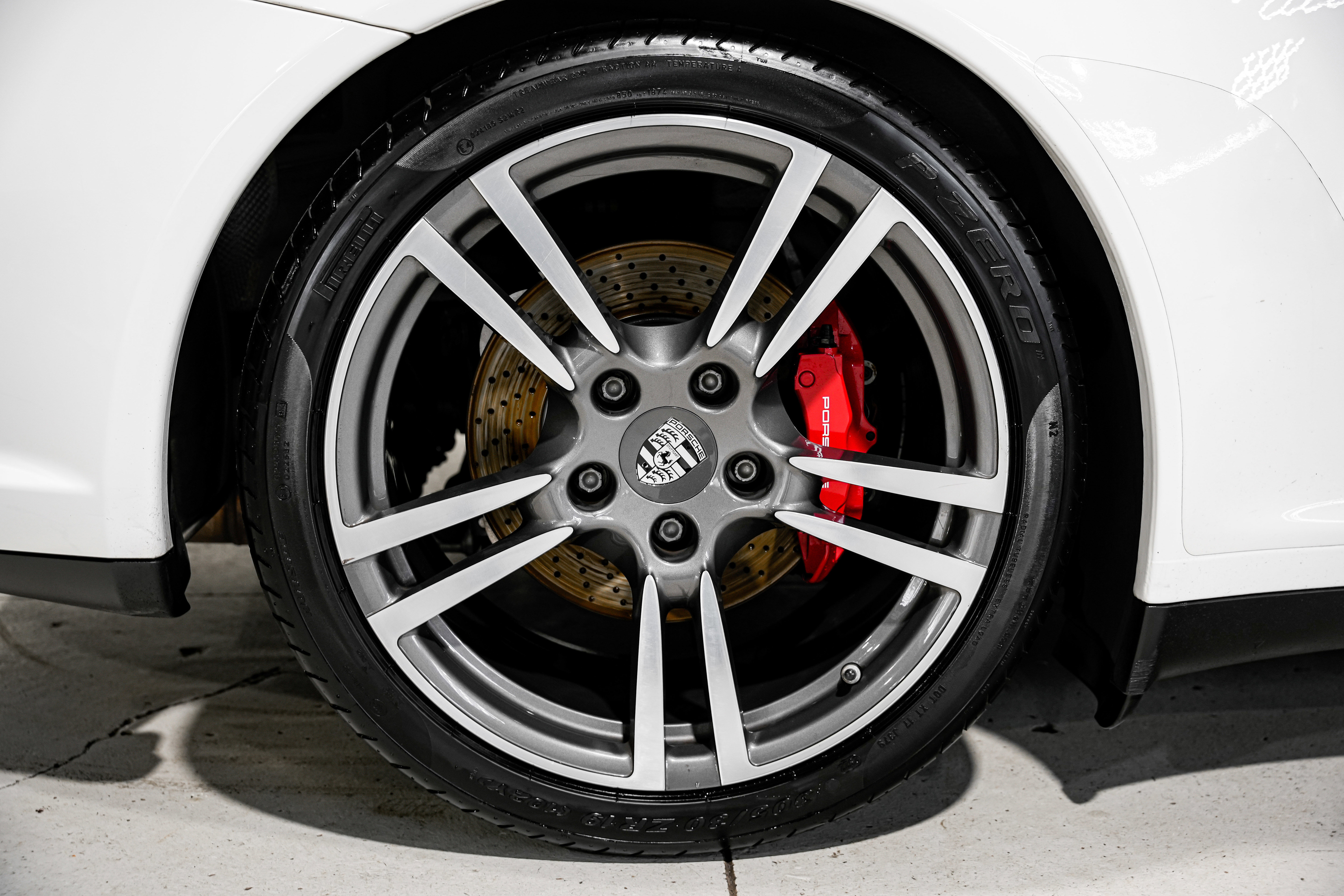 Used 2012 Porsche 911 Carrera 4S image 45