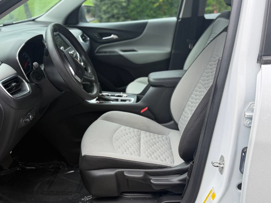 Used 2020 Chevrolet Equinox LS FWD image 10