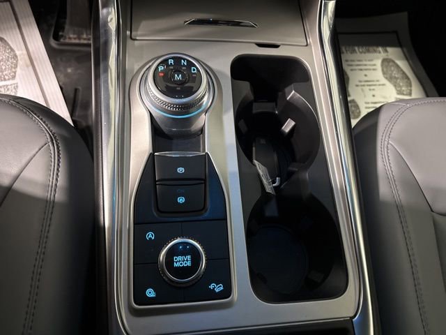 Used 2021 Ford Explorer XLT w/ Equipment Group 202A image 25