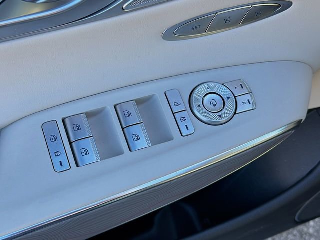 Used 2025 Genesis GV70 2.5T w/ Advanced Package image 22