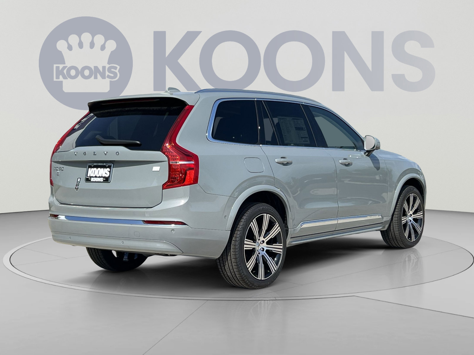 Used 2024 Volvo XC90 T8 Plus w/ Protection Package Premier AWD/4WD image 7