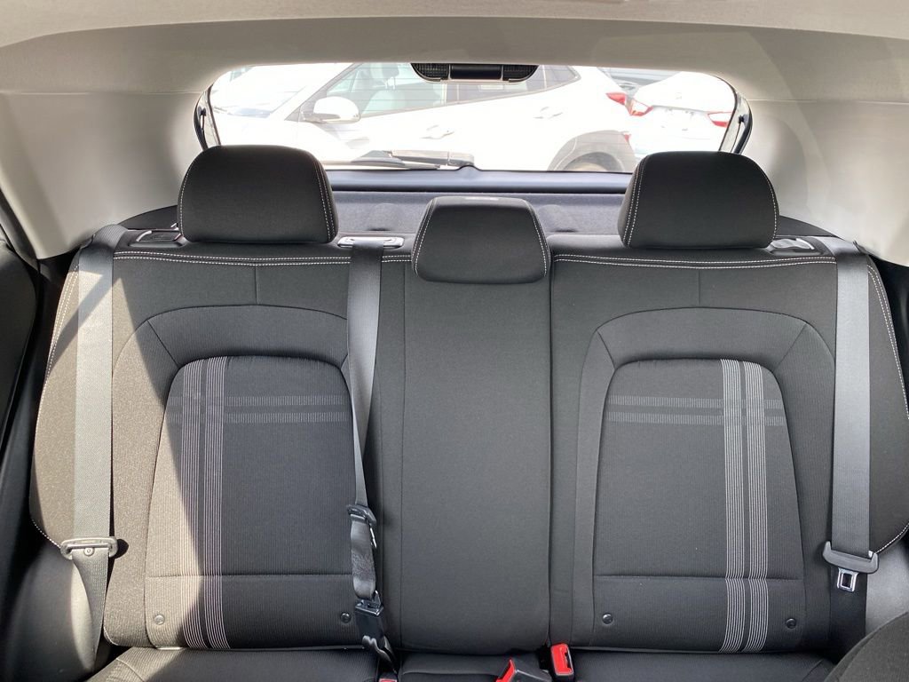 Certified 2022 Hyundai Venue SEL image 15