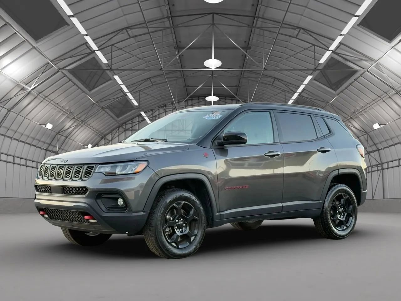 Used 2024 Jeep Compass Trailhawk image 3