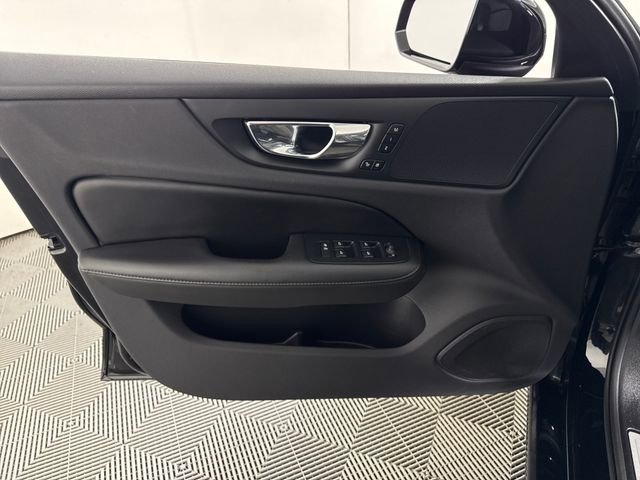 Used 2020 Volvo S60 T5 Momentum w/ Protection Package FWD image 25