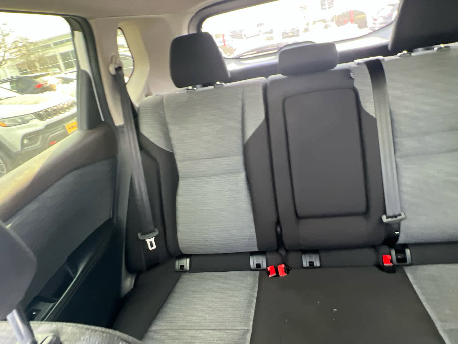 Used 2023 Nissan Rogue SV image 31