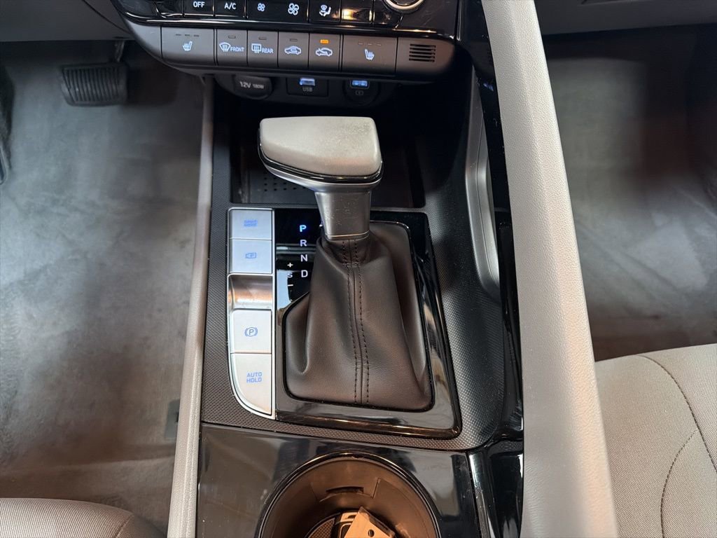 Certified 2023 Hyundai Elantra SEL w/ Convenience Package image 21