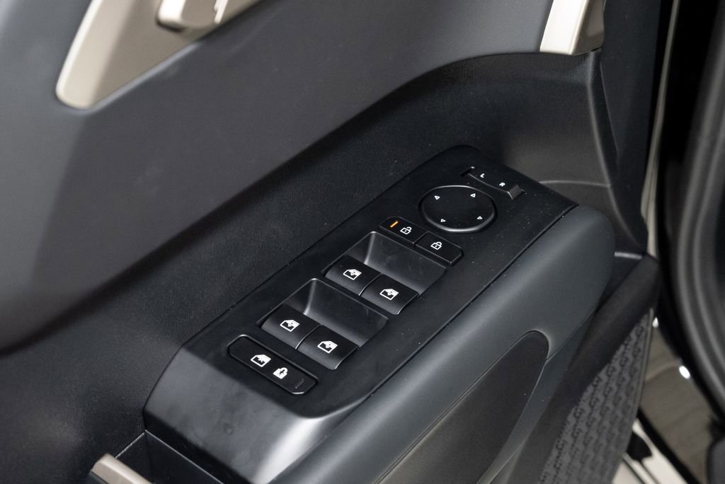 Used 2027 Kia Telluride S FWD image 11