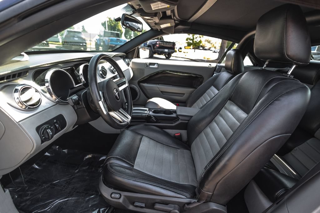 Used 2007 Ford Mustang GT Premium RWD image 18