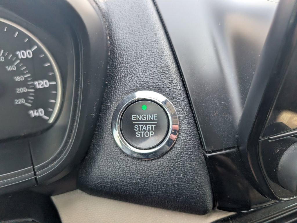 Used 2020 Ford EcoSport Titanium image 20