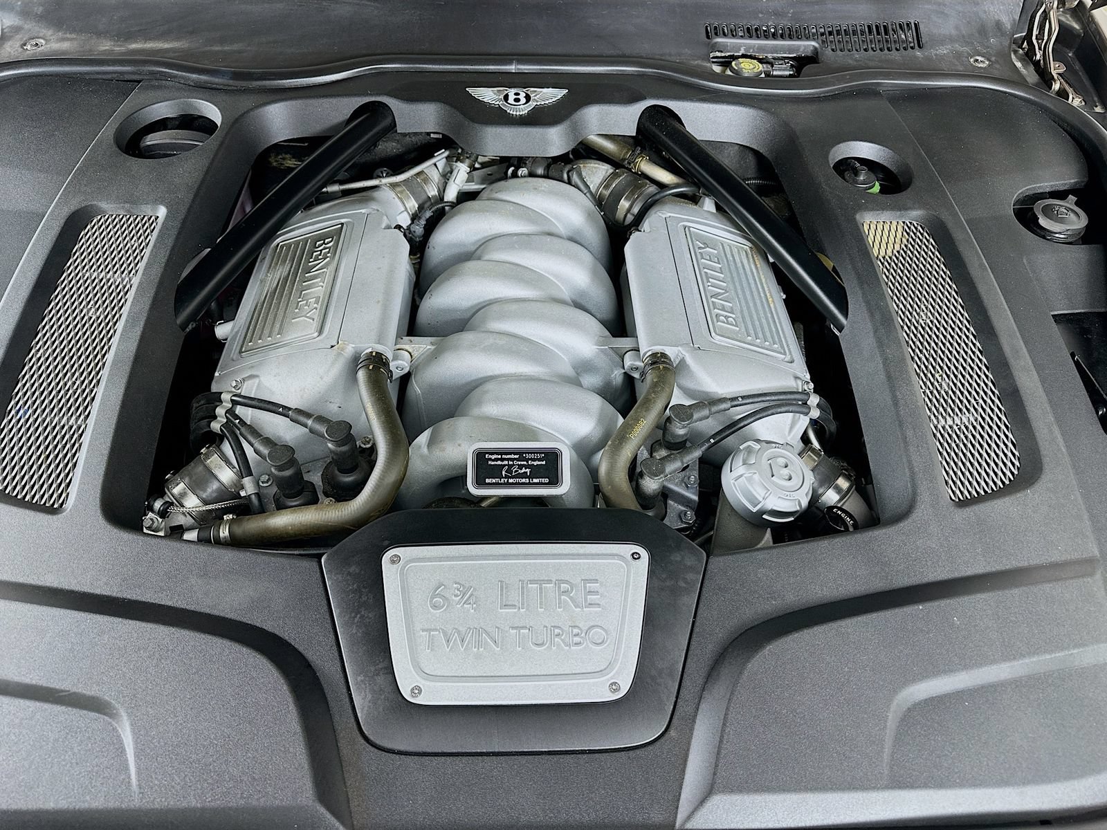 Used 2011 Bentley Mulsanne RWD image 39