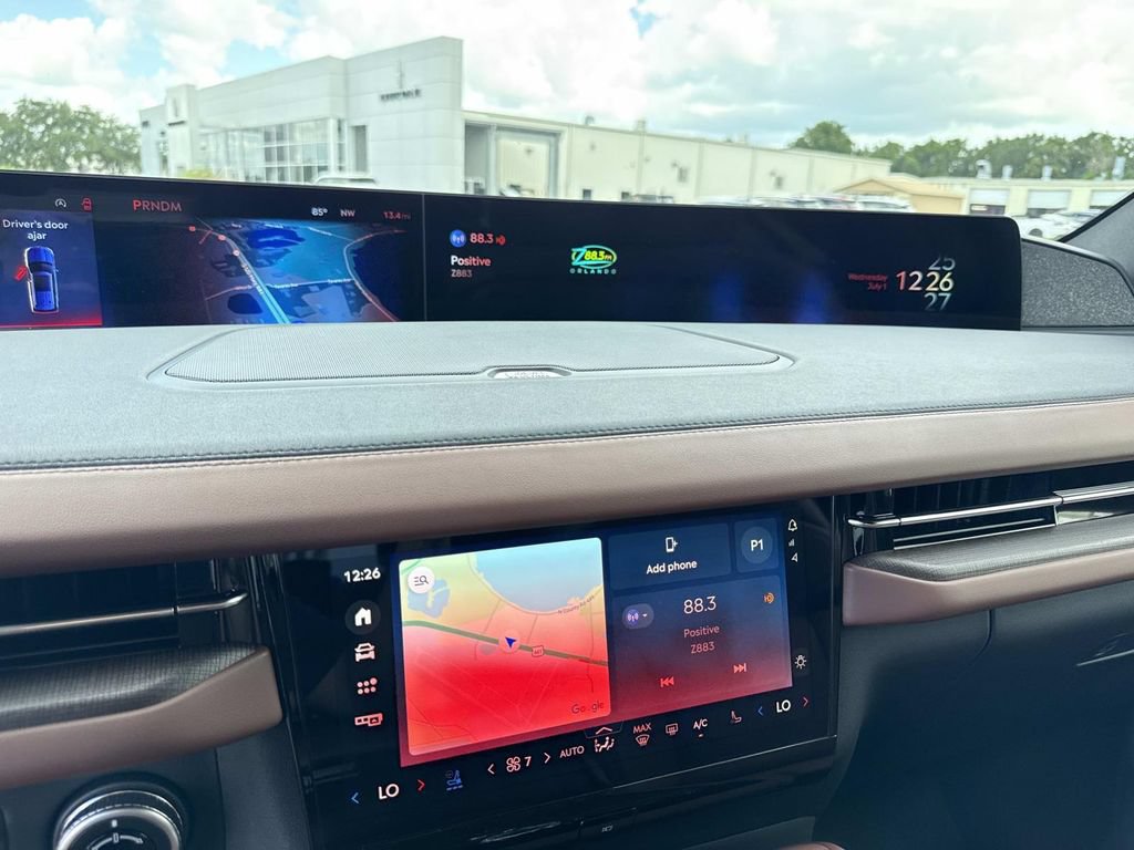 New 2026 Lincoln Navigator L Reserve AWD/4WD image 25