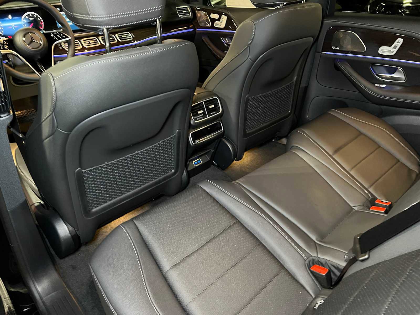 New 2026 Mercedes-Benz GLS 450 4MATIC image 21