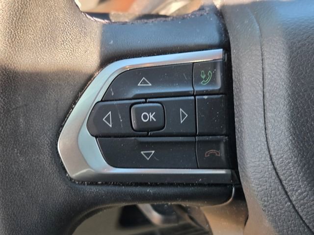 Used 2024 Jeep Compass Latitude image 12