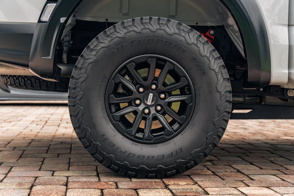 Used 2024 Ford F150 Raptor AWD/4WD image 13