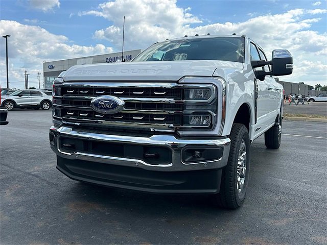 New 2026 Ford F350 Lariat w/ Lariat Ultimate Package image 3