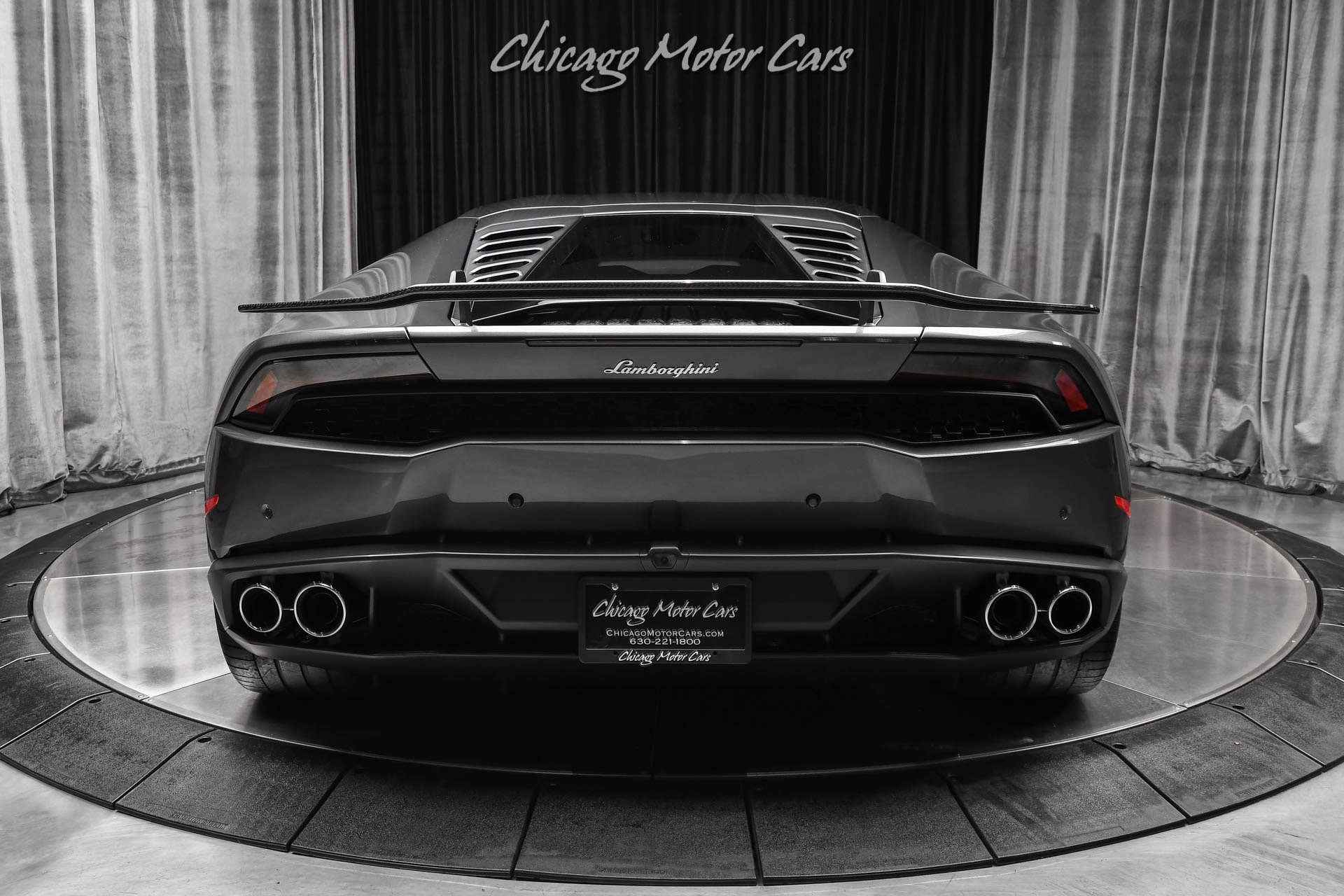 Used 2017 Lamborghini Huracan LP 610-4 AWD/4WD image 4