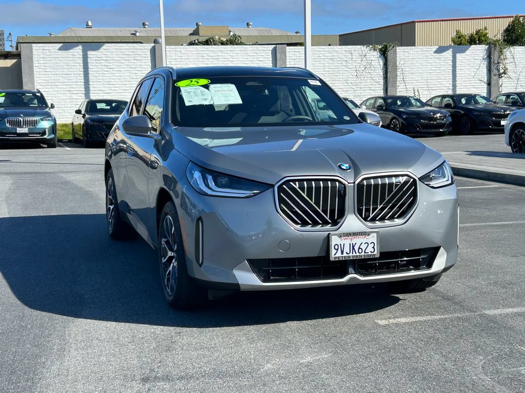 Used 2025 BMW X3 xDrive30i w/ Premium Package AWD/4WD image 7