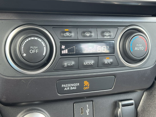 Used 2025 Nissan Leaf S FWD image 20