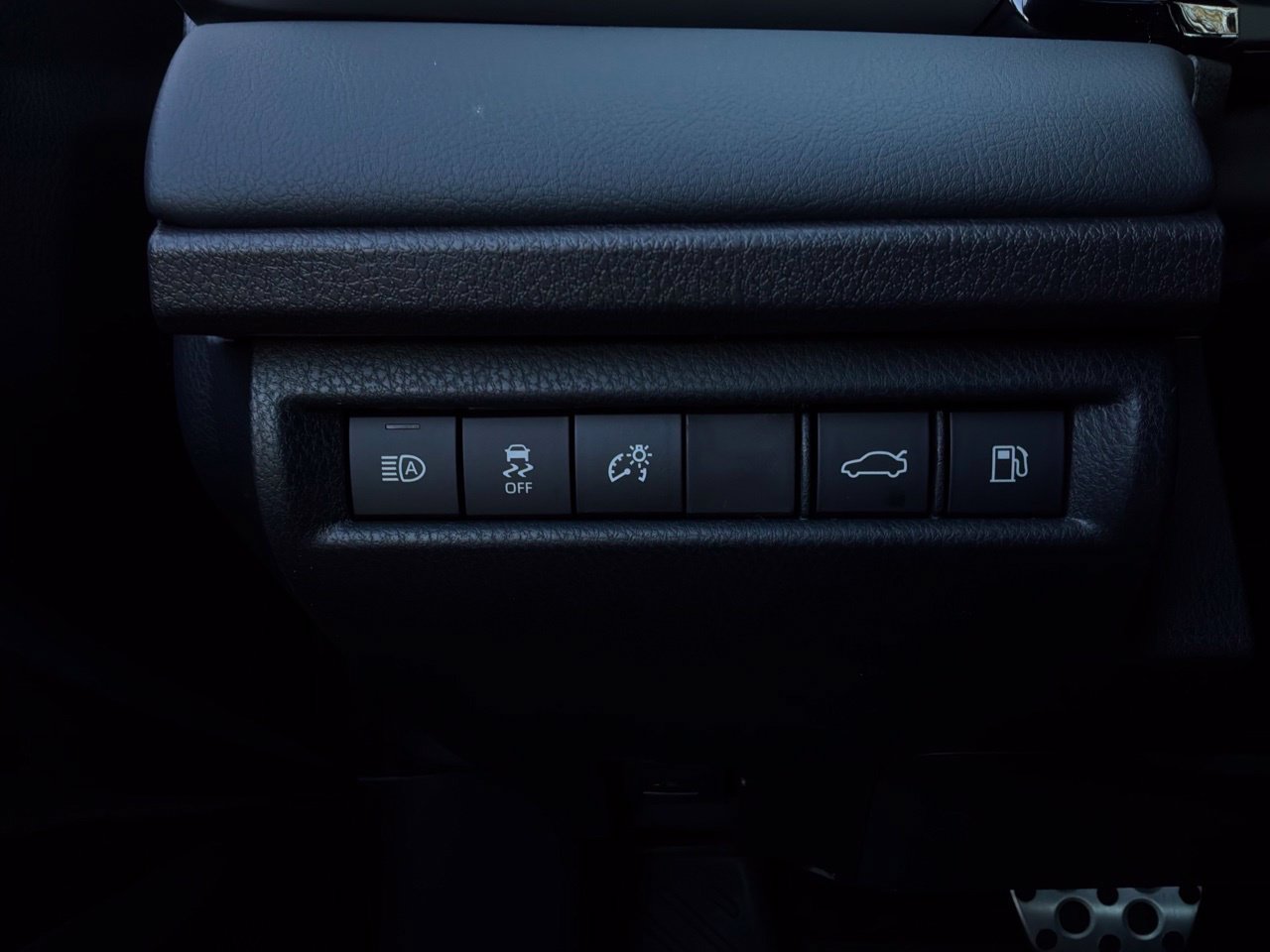 New 2026 Toyota Camry XSE FWD image 23