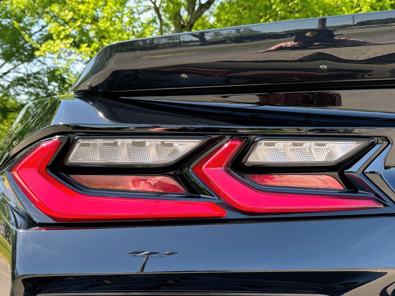 Used 2024 Chevrolet Corvette Z06 w/ Battery Protection Package image 29