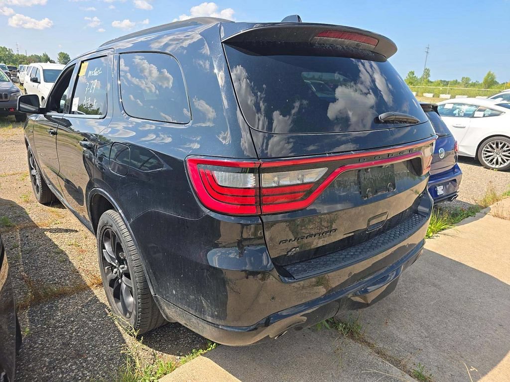 Used 2023 Dodge Durango R/T w/ Blacktop Package AWD/4WD image 2