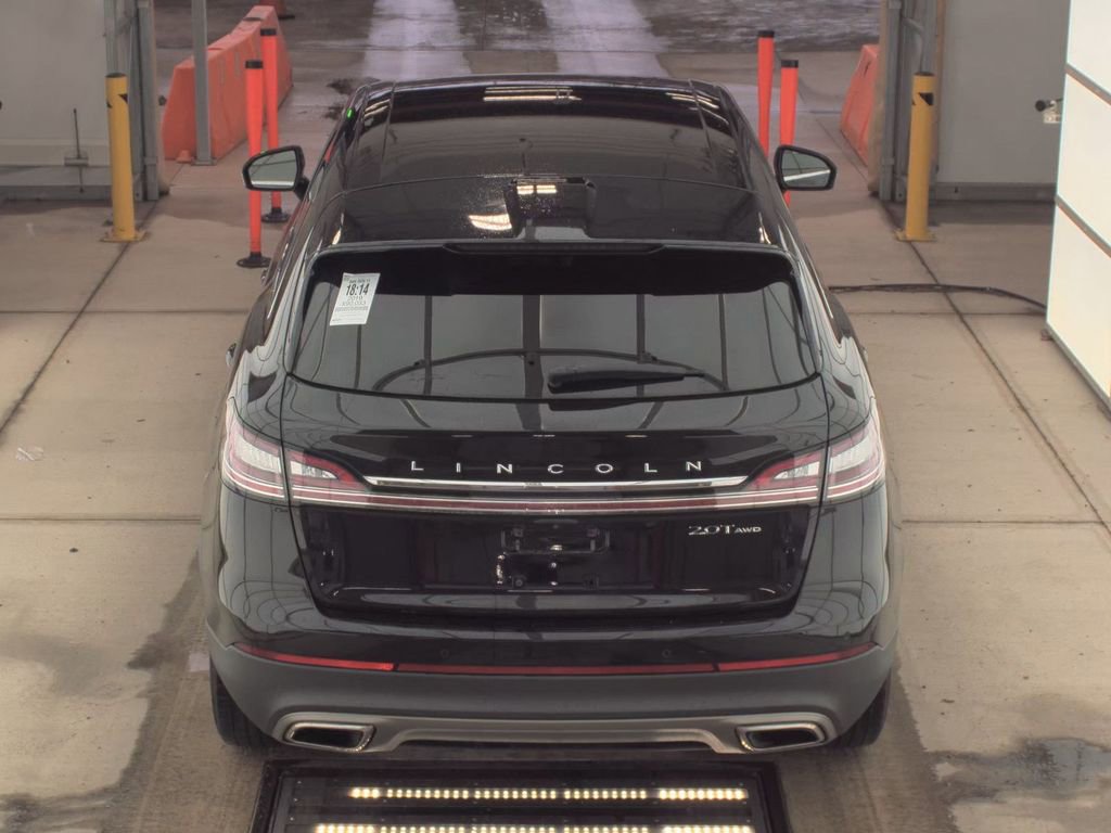 Used 2019 Lincoln Nautilus Premier image 8