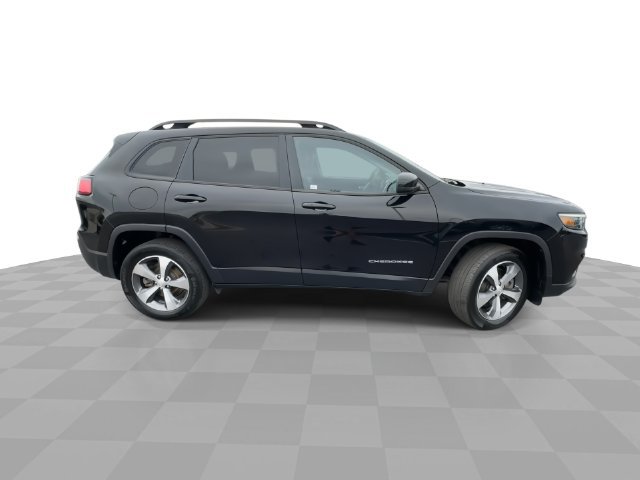 Used 2022 Jeep Cherokee Limited w/ Mopar Interior Package AWD/4WD image 9