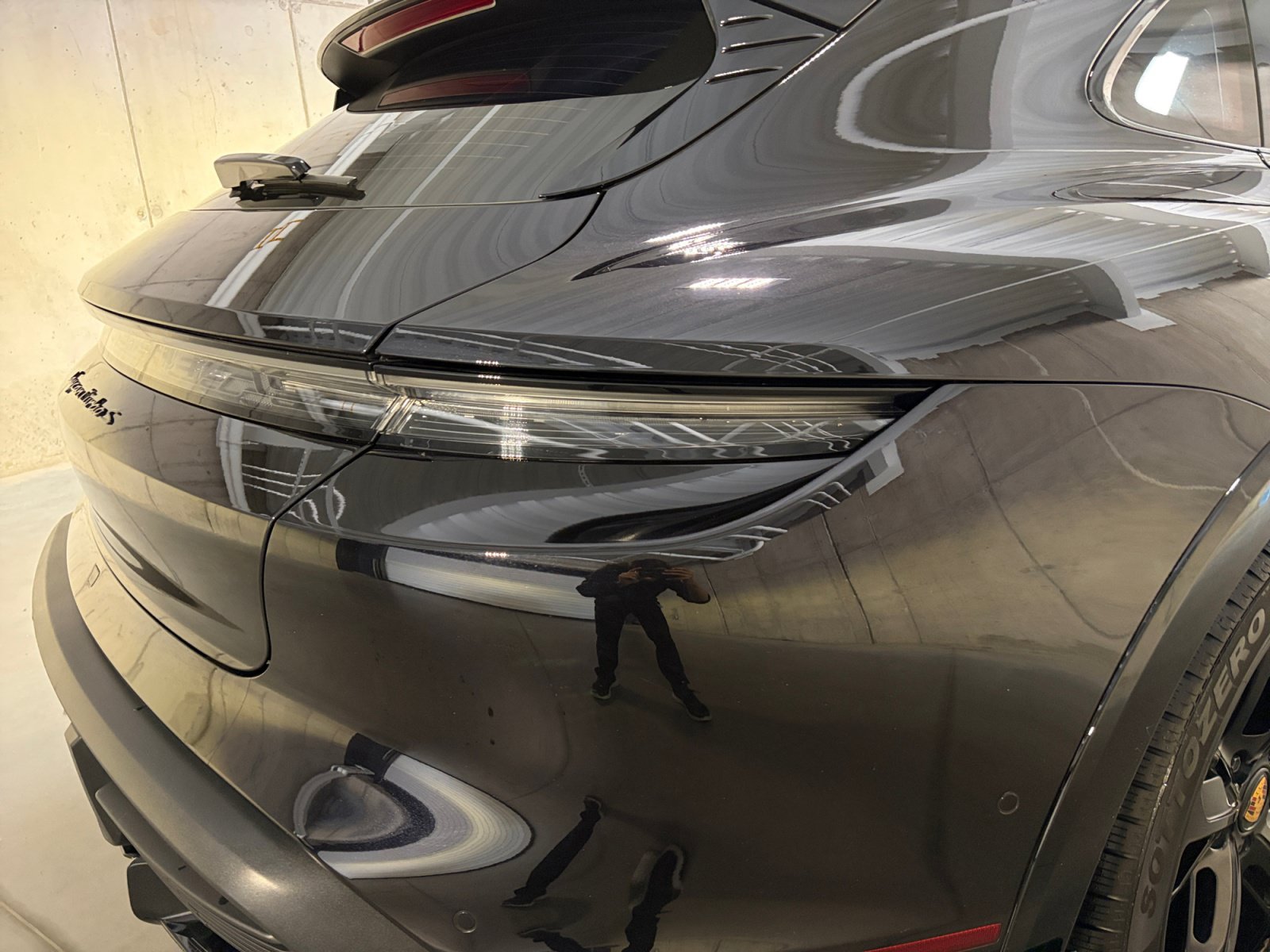 Certified 2023 Porsche Taycan Turbo S AWD/4WD image 15