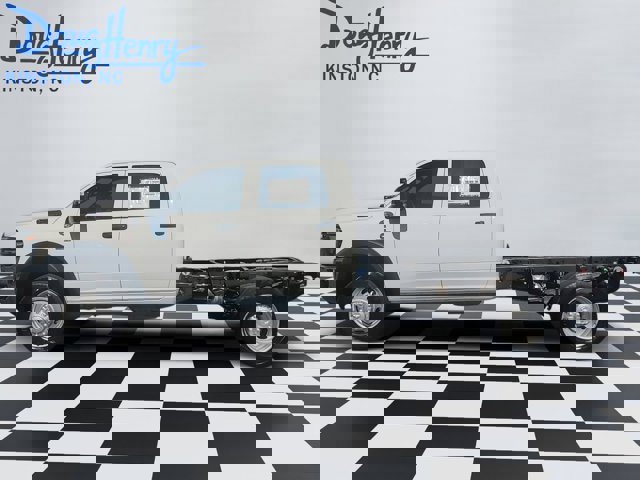 New 2026 RAM 4500 Tradesman w/ Chrome Appearance Group image 2