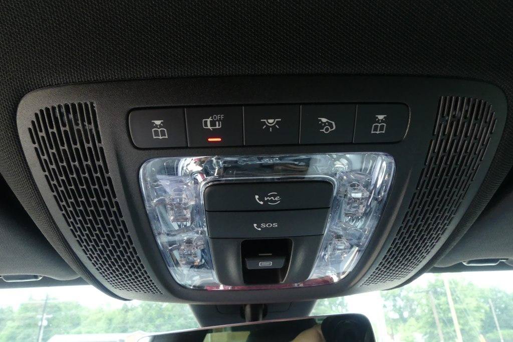 Used 2021 Mercedes-Benz CLA 35 AMG 4MATIC image 31