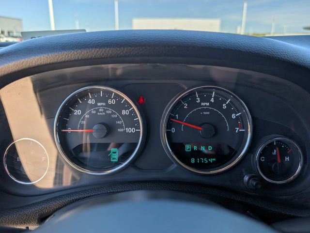 Used 2017 Jeep Wrangler Unlimited Sahara w/ Connectivity Group image 15