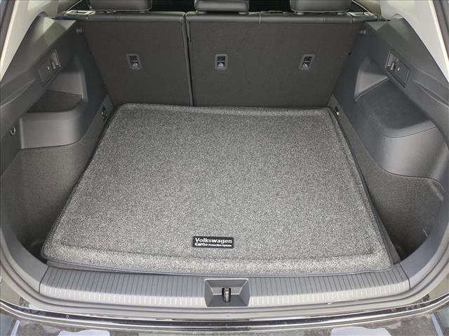 New 2026 Volkswagen Tiguan SE image 6