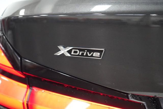 Used 2023 BMW 540i xDrive w/ M Sport Package image 10