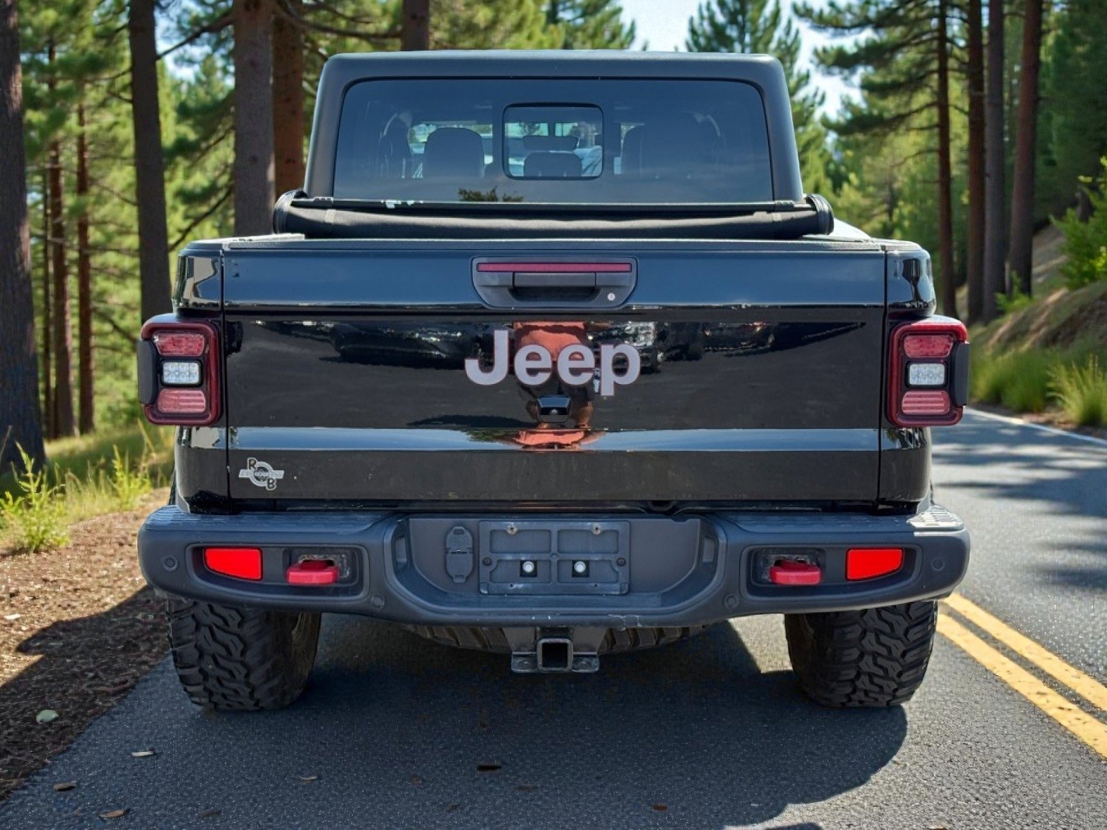 Used 2020 Jeep Gladiator Rubicon w/ Uconnect 4C Nav & Sound Group image 9