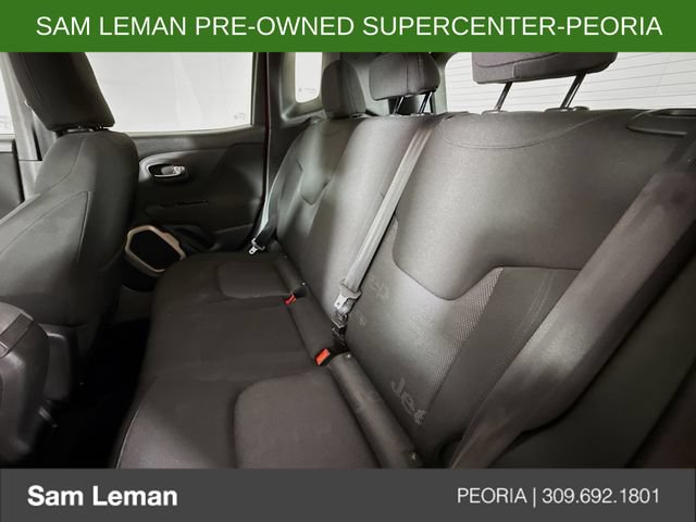 Used 2015 Jeep Renegade Latitude FWD image 22