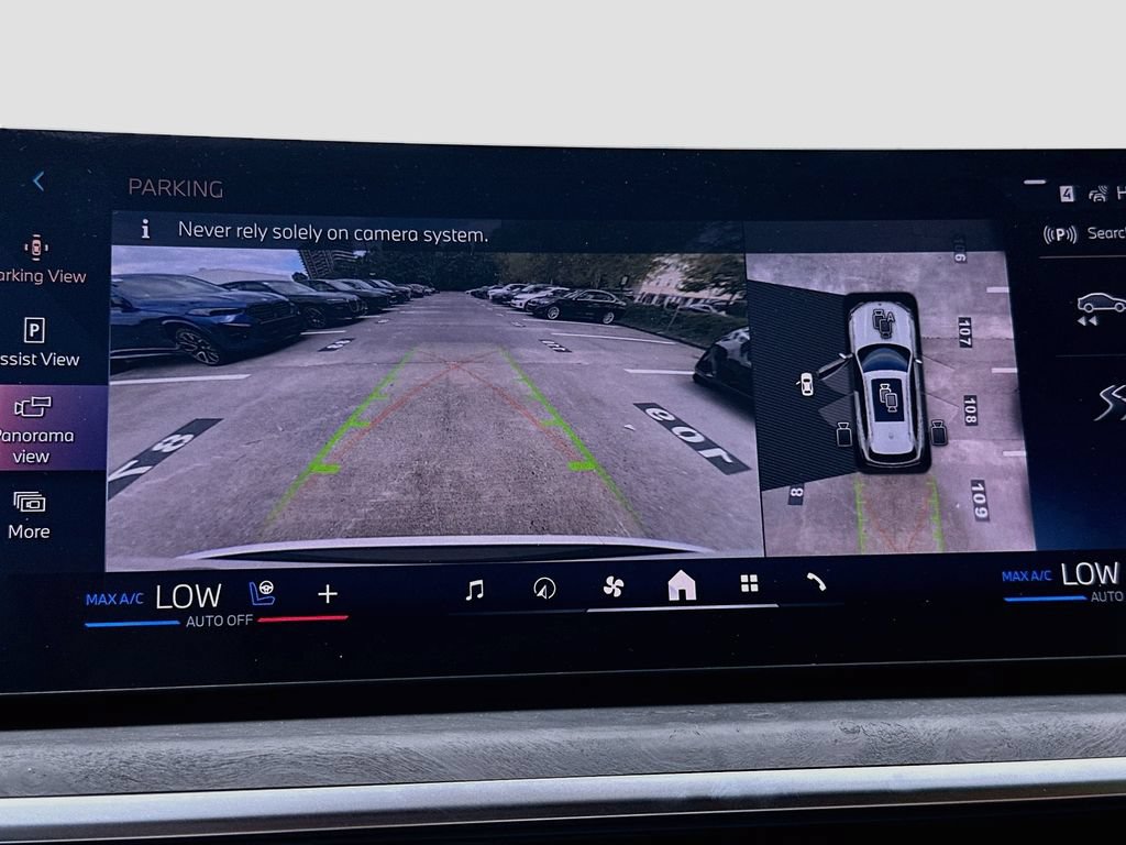 New 2026 BMW X5 xDrive40i AWD/4WD image 14